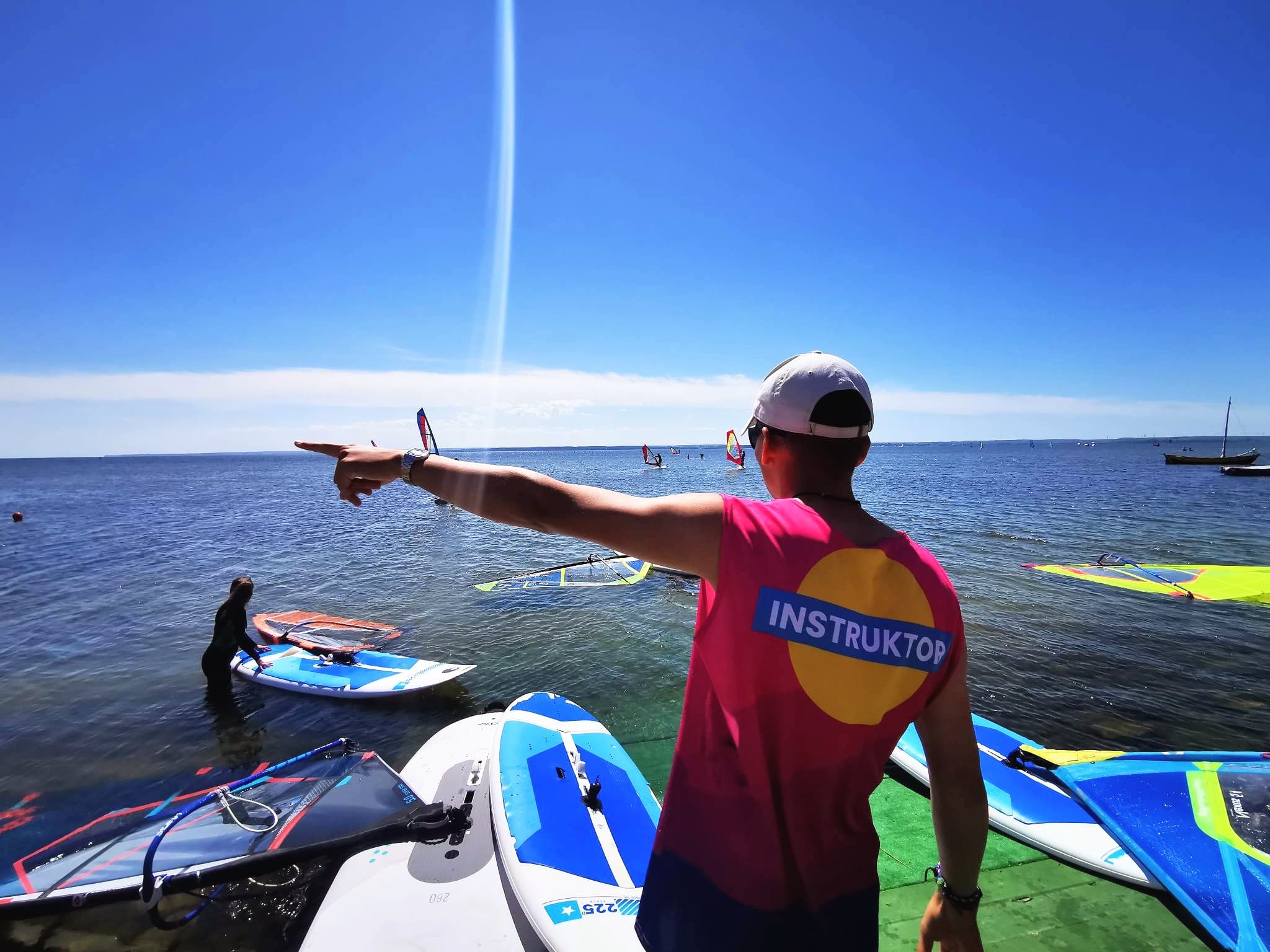 projekt koszulki z nadrukiem